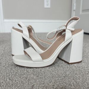 Chic White Block Heel Sandals